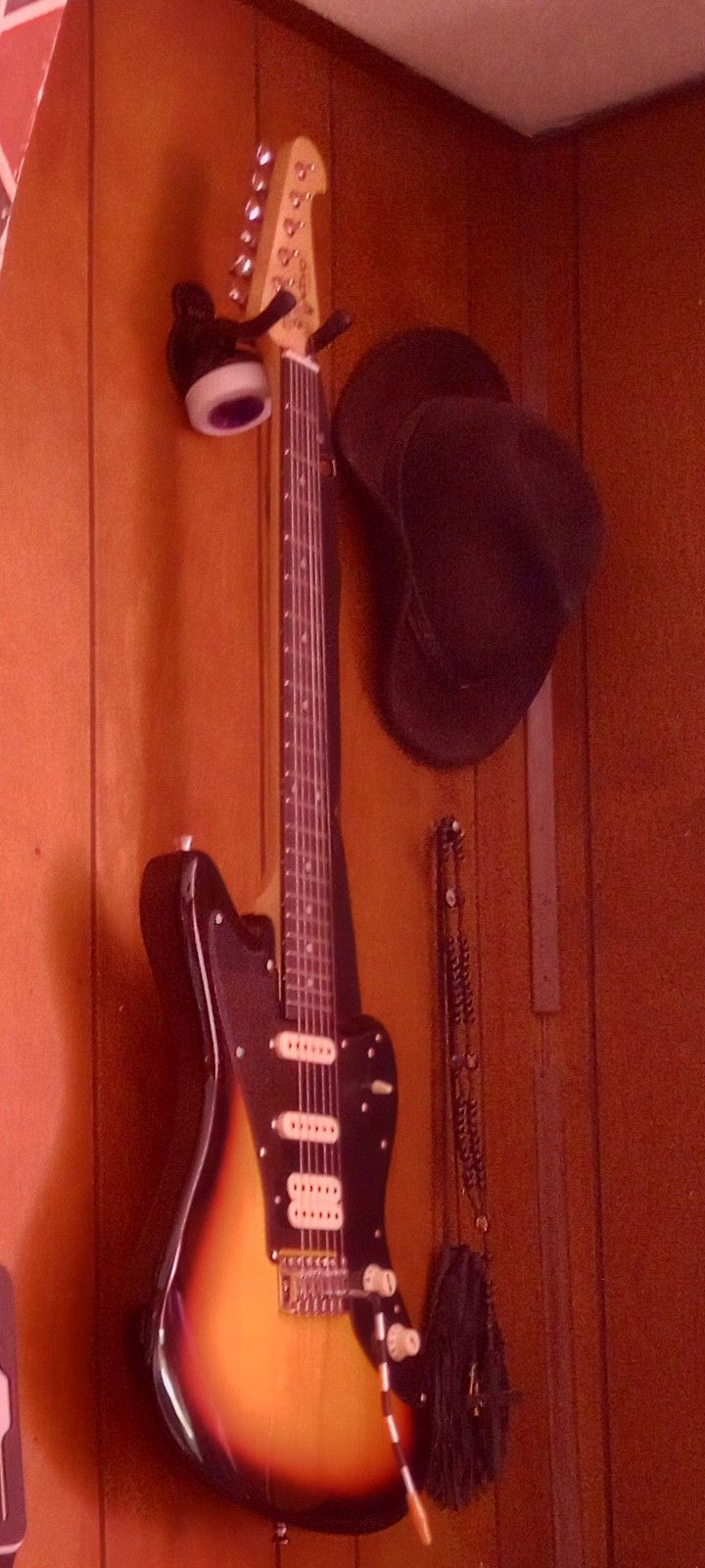 JAGUAR STYLE ELECTRIC GUITAR SALE OR TRADE 