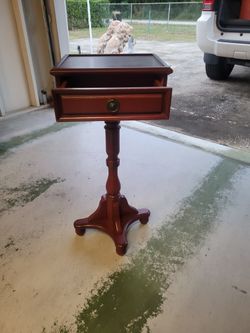 Home Decor Small Entry Way Table 