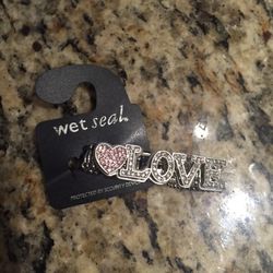 Love ring by Wetseal