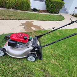 Lawn Mower Honda