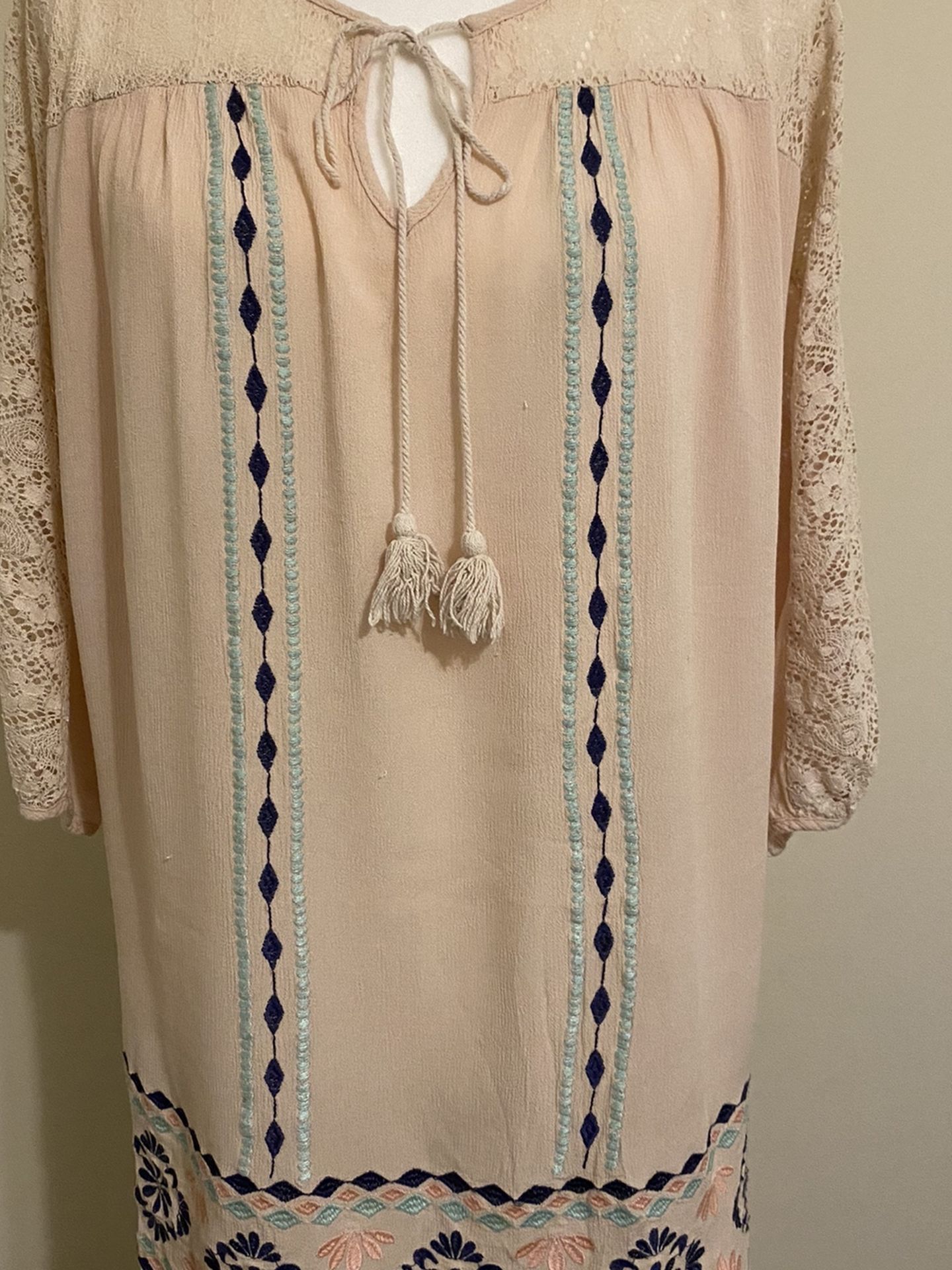 Illa Illa Peach Top Women’s size M Tunic Long And loose