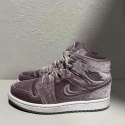 Air Jordan 1s Velvet 