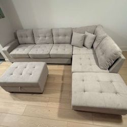 Brand New Sectional Sofa with Pillows / Sofa Seccional con Ottoman y Cojines Nuevo a Estrenar … Fast 🚚
