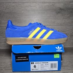 Adidas Gazelle Indoor Mens 6 Womens 7 Blue Yellow Gum Bottom JQ2691 Brand New