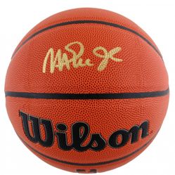 Magic Johnson Signed NBA Basketball (Beckett)