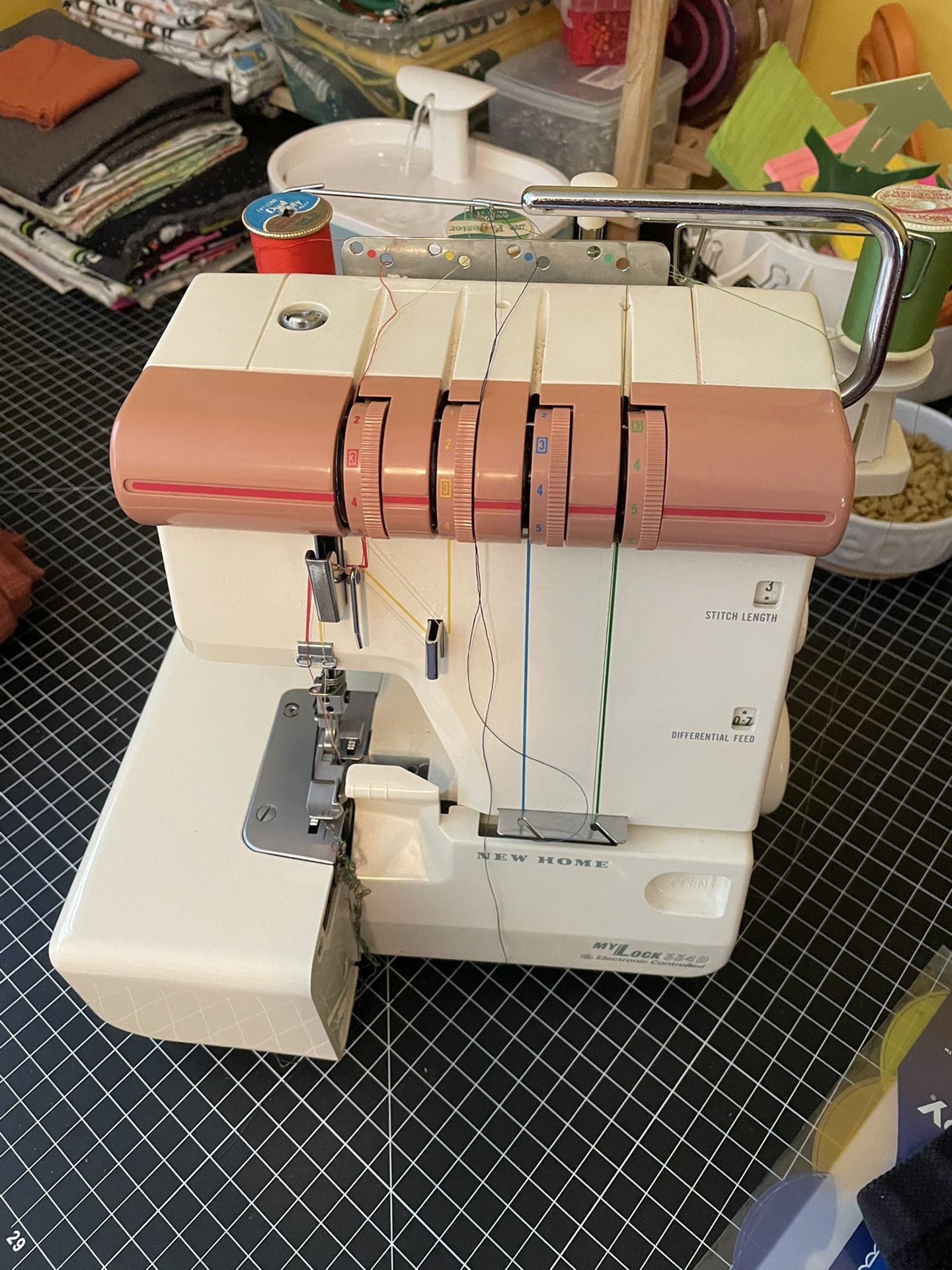 New Home 334 Serger