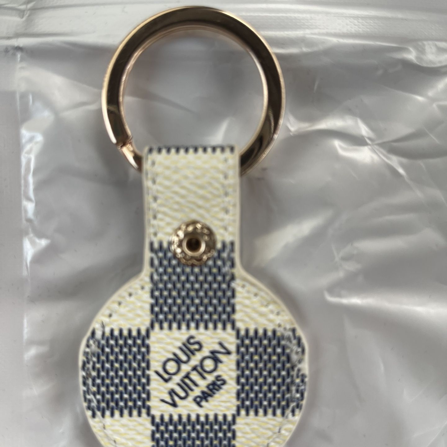 Louis Vuitton Astronaut Keychain for Sale in Richmond, VA - OfferUp