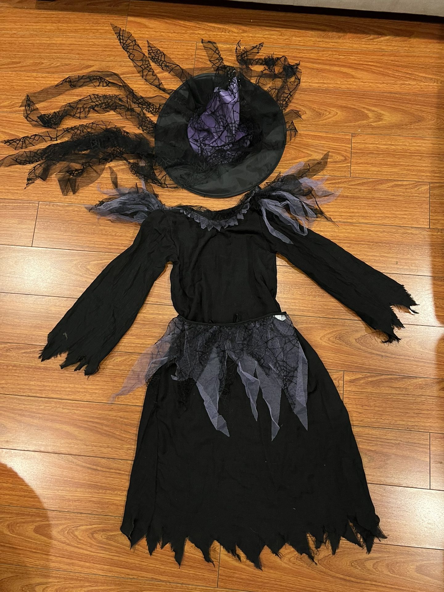 Girls Halloween 🎃 Witch Costume 