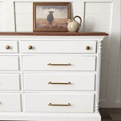 Dresser - Solid Wood Newly Refinished 8 Dovetailed Drawers 