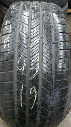 4tiers like new 245 /45/ R19 Goodyear