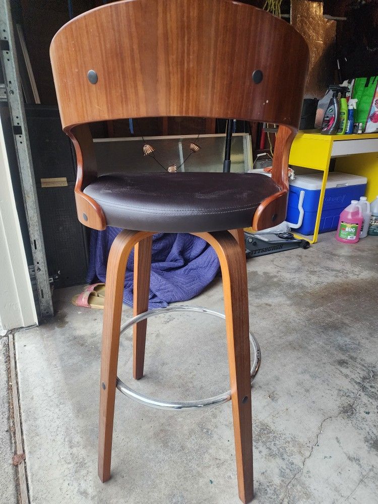 2 Bar Stools