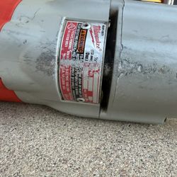 Milwaukee 1/2” Drill