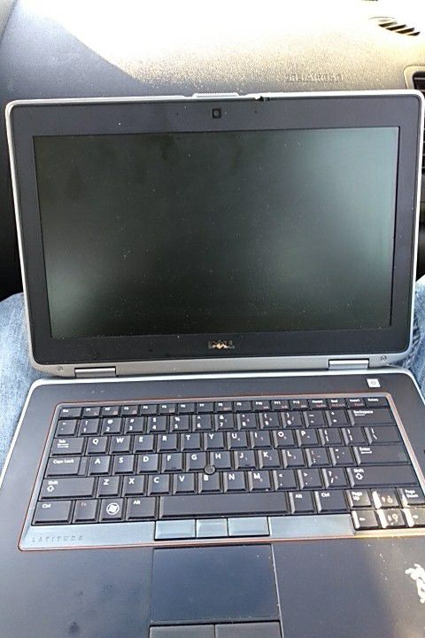 Dell latitude E6420 14-inch laptop