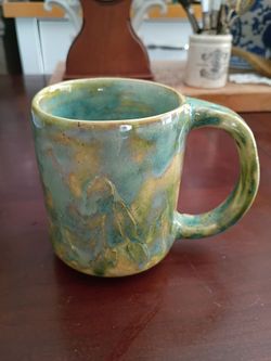 HANDMADE ORIGINAL ART CERAMIC MUG NEW $15