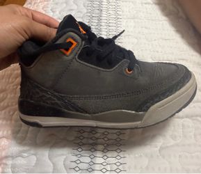 Boys shoes