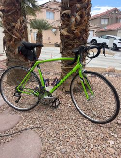 Specialized Allez Road Bike – Ready to Ride