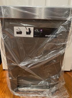 New Simplehuman 45L step plastic trash can