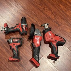 Milwaukee Tool Set