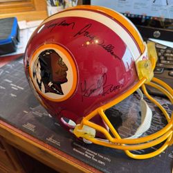 Washington Redskins Signed/Autographed Fullsize Replica By 13 Legends