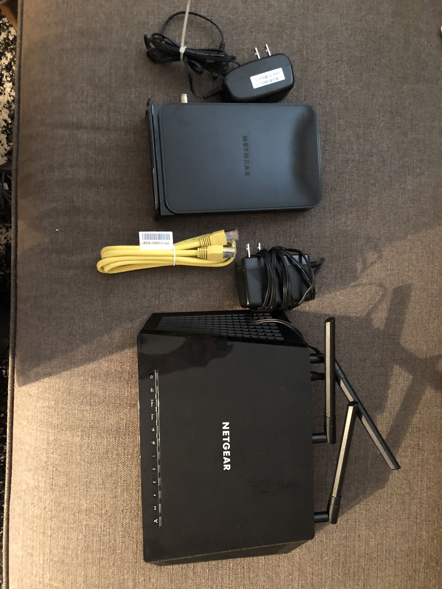 Netgear modem and wireless router