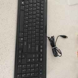 Kensinton Slim Type Wired Keyboard, Black
