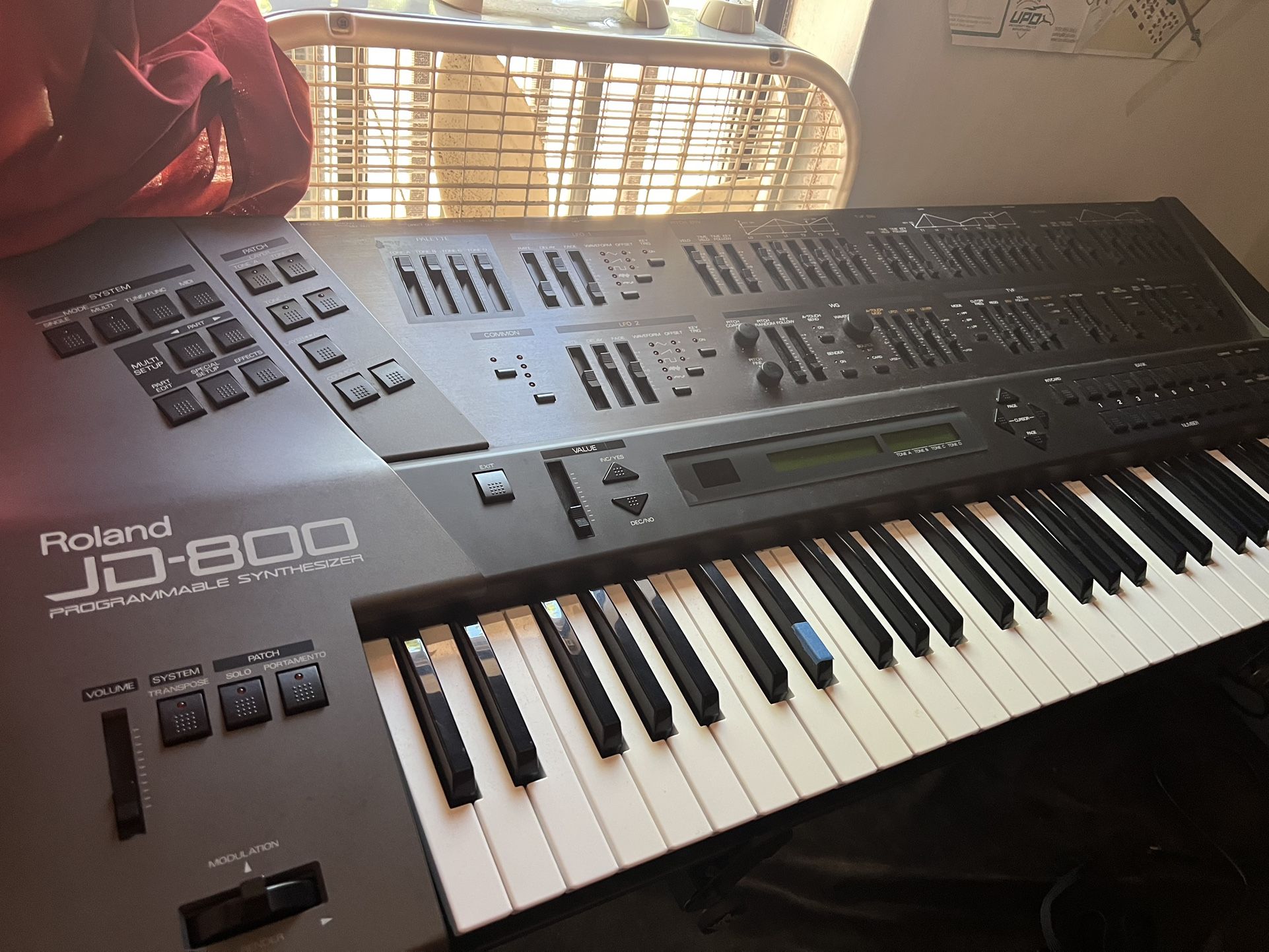 Roland JD-800 Synth