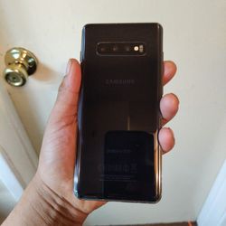 Samsung Galaxy S10 Plus 