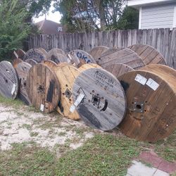 Wood Spools  Great For Weddings, Goats, Table,work  Bench , Shooting Table,  D.K