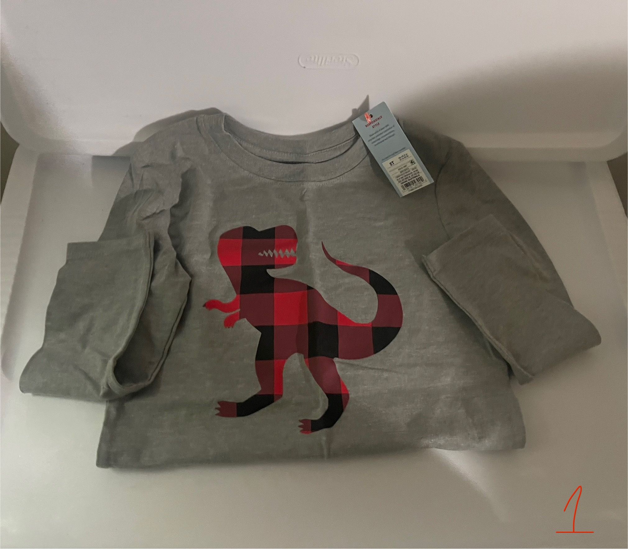 Boys 5T Christmas plaid Dinosaur 🦖 Long Sleeve Shirt