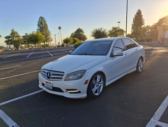 2011 Mercedes c300