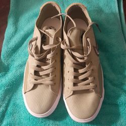 Nike Low Cut Sneakers