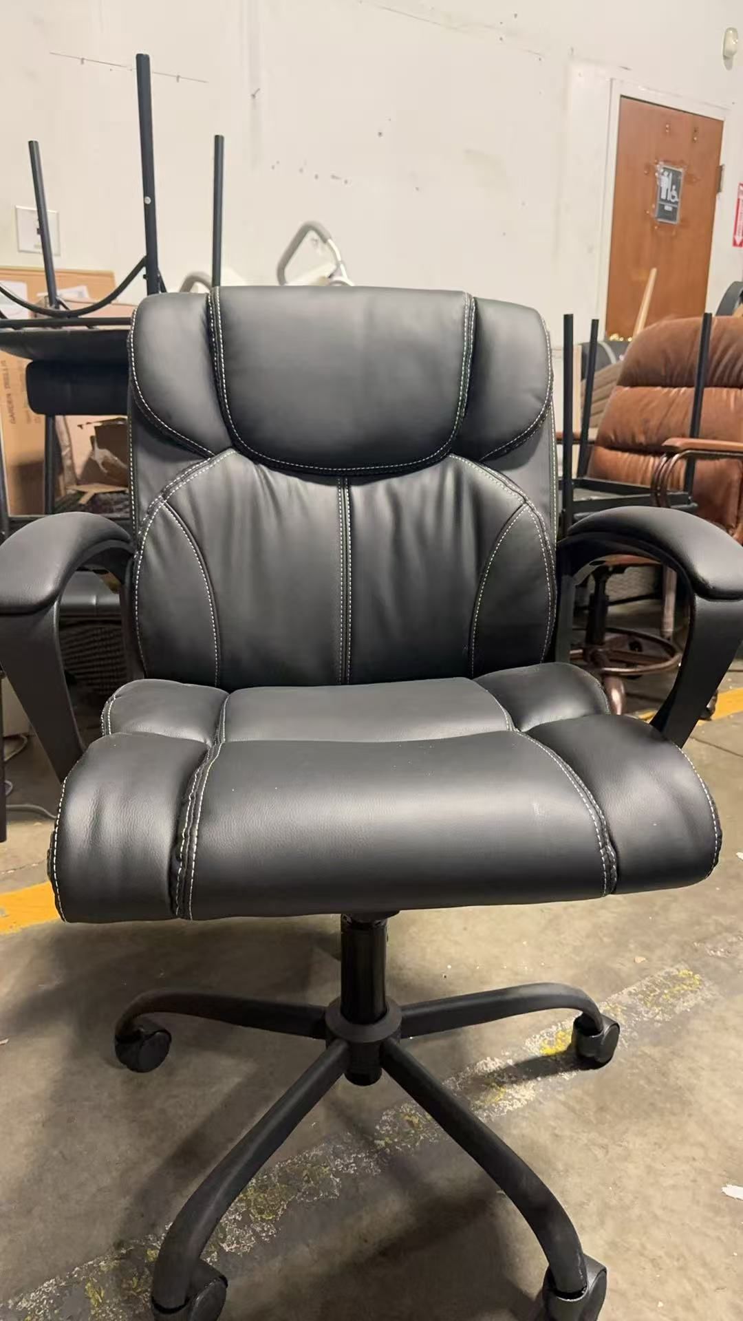 Brown Executive Chair High-Level PU Leather Black $50