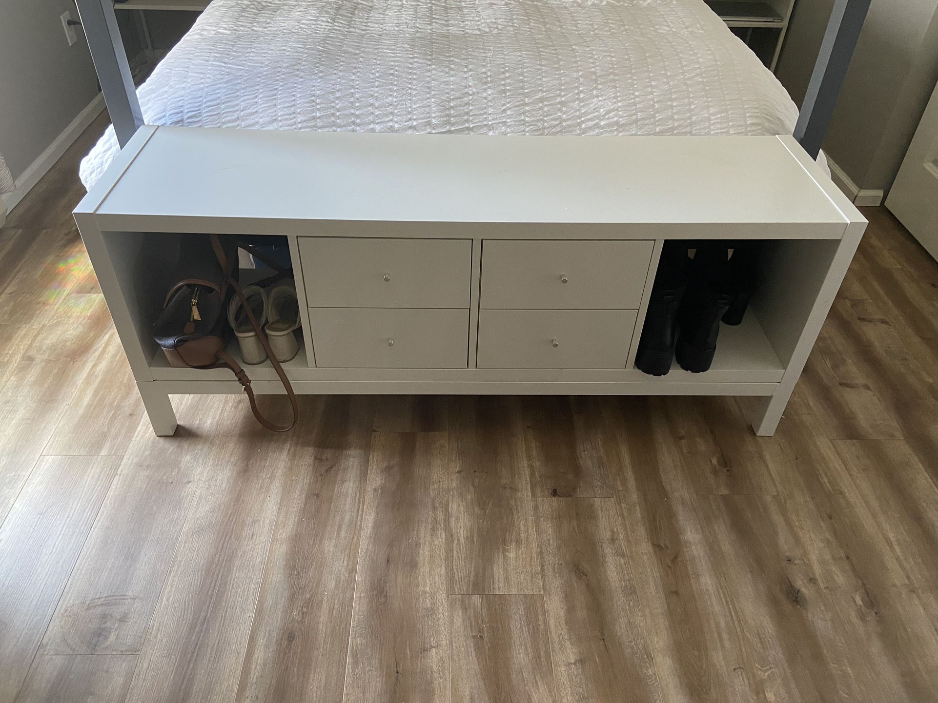 IKEA 4-Shelving