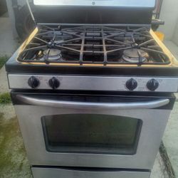 GE GAS RANGE