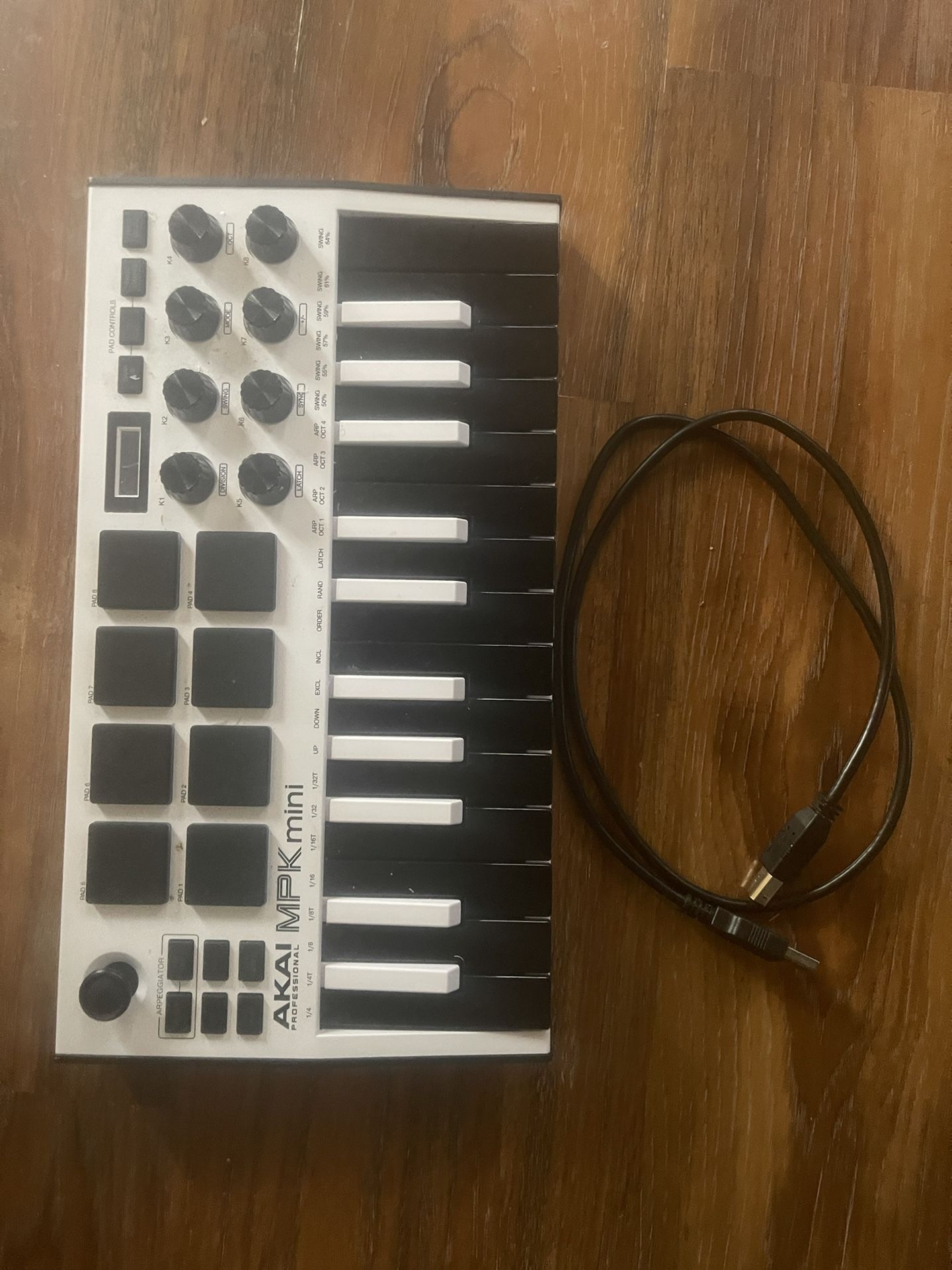 Akai MPK mini Limited Edition (INSANE DEAL)