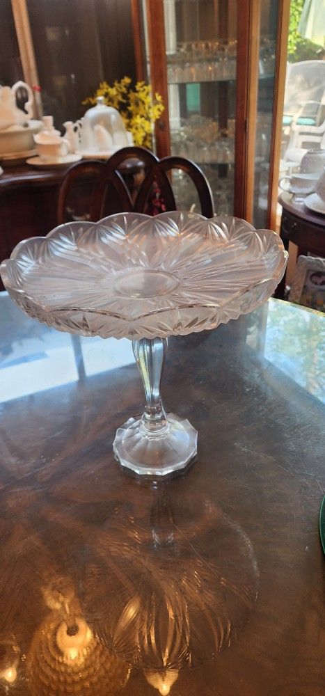 Tall Glass Cake Pedestal 