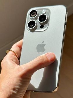 *New Open Box* 16 Pro Max 256gb, Pay In Payments 