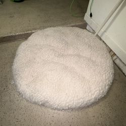 Dog Bed Comfy!! Pottery Barn Piece 