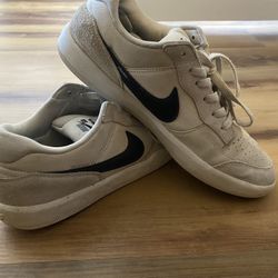 Nike SB 