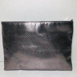 La Prairie Cosmetic Bag Excellent Condition 
