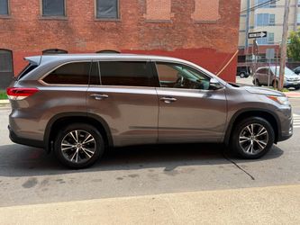 2018 Toyota Highlander Le