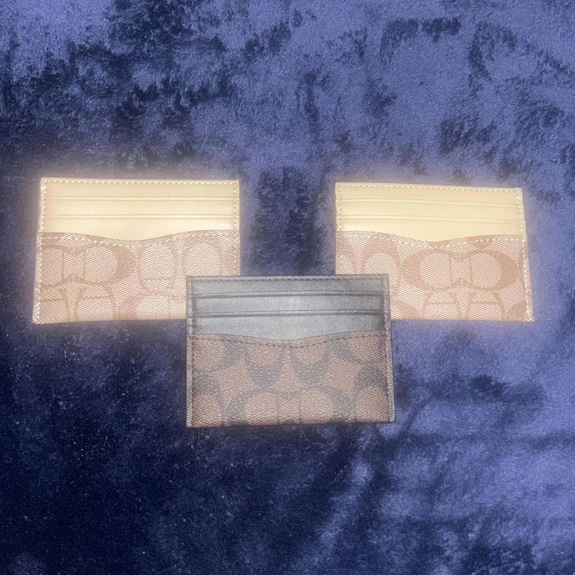 Women’s Coach Card Holder