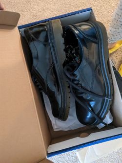 Women Shoes Size 7.5