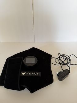 Hyperice Venom Shoulder Right Heated Electric Massage Belt Black Vibration Pulse