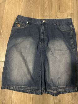 Baggy jeans