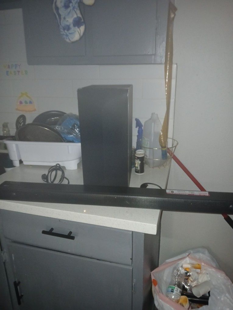 LG Sound Bar And Subwoofer