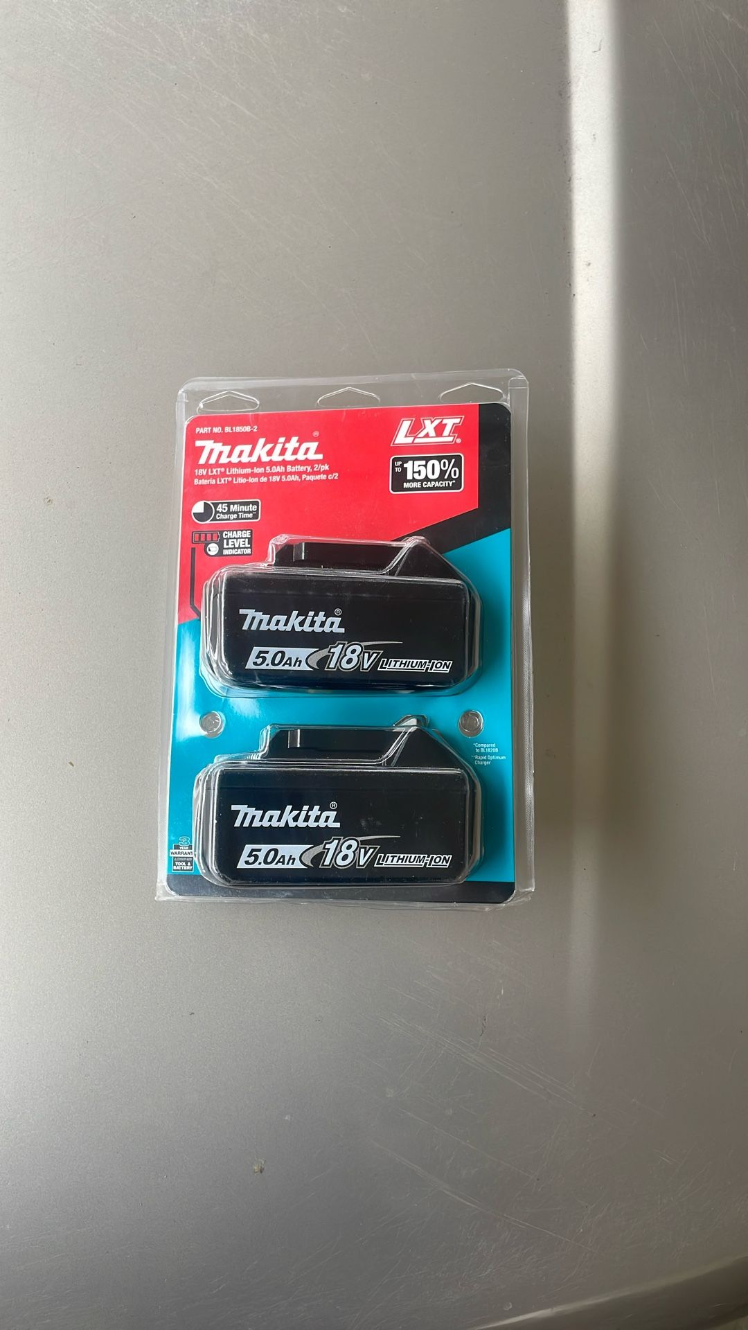 Makita 18V LXT Lithium-lon High Capacity Battery Pack 5.0 Ah with LED Charge Level Indicator (2-Pack)