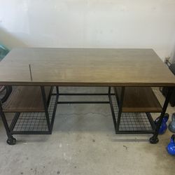 Black Iron Desk With Full Size Glass Top