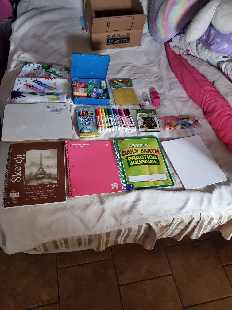 Útiles Para La Escuela