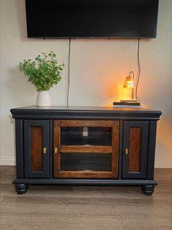 Vintage-Style TV Stand / Media Console